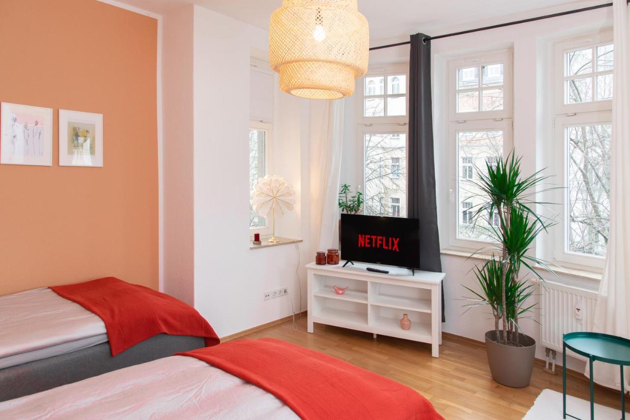Kassberg Apartment Im Retro-Stil / Netflix & Wifi ケムニッツ エクステリア 写真