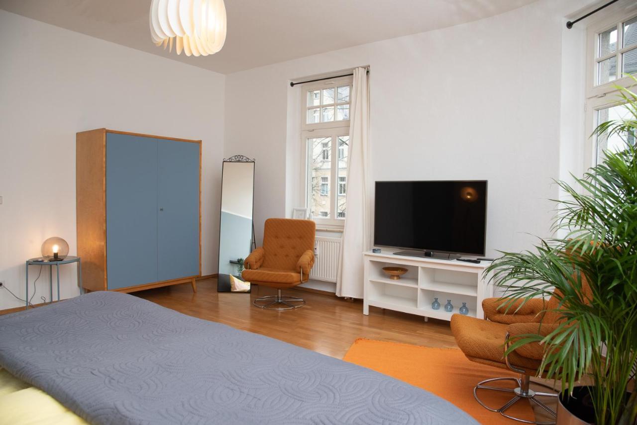 Kassberg Apartment Im Retro-Stil / Netflix & Wifi ケムニッツ エクステリア 写真